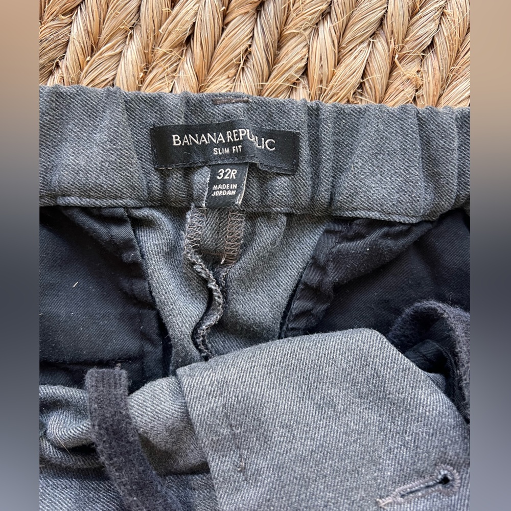 Banana Republic pants in charcoal gray, size 32 - Picture 4 of 7